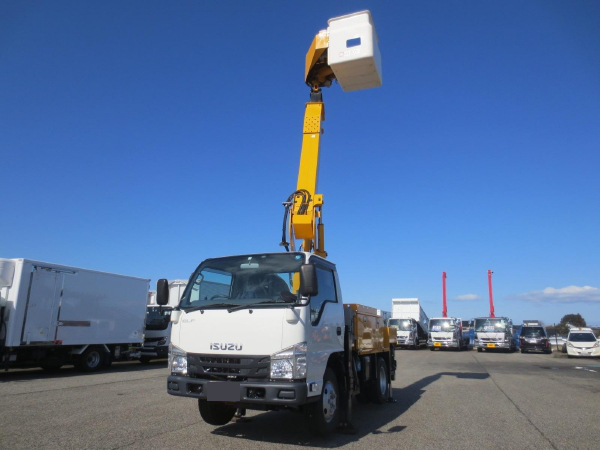 いすゞ エルフ 小型 高所・建柱車 高所作業車 電工仕様｜画像1