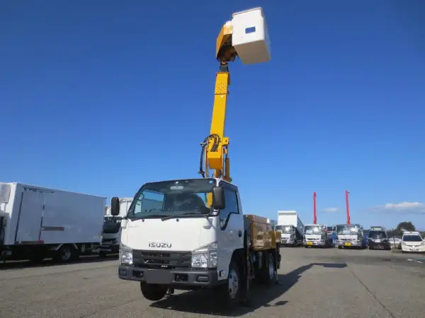 いすゞ エルフ 小型 高所・建柱車 高所作業車 電工仕様 の中古トラック【車両No.160538】