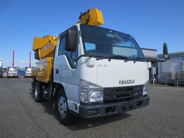 いすゞ エルフ 小型 高所・建柱車 高所作業車 電工仕様の中古トラック画像3