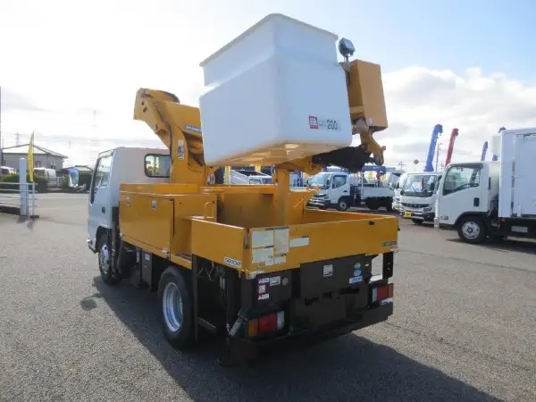 いすゞ エルフ 小型 高所・建柱車 高所作業車 電工仕様の中古トラック画像6