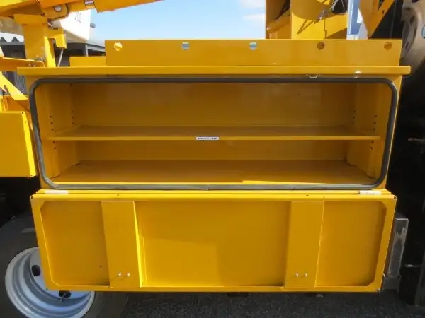 いすゞ エルフ 小型 高所・建柱車 高所作業車 電工仕様の中古トラック画像18