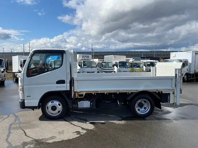 日産 アトラス 小型 平ボディ パワーゲート 床鉄板の中古トラック画像5