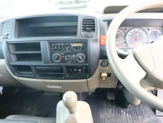 日産 アトラス 小型 平ボディ 床鉄板 TKG-SZ2F24の中古トラック画像12