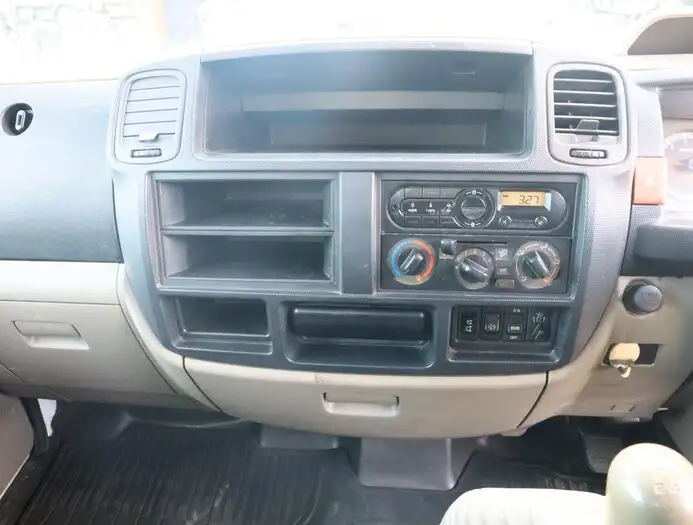日産 アトラス 小型 平ボディ 床鉄板 TKG-SZ2F24の中古トラック画像13