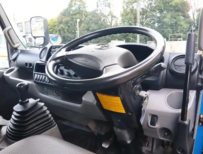 トヨタ ダイナ 小型 ダンプ 強化 TKG-XZC630Dの中古トラック画像9