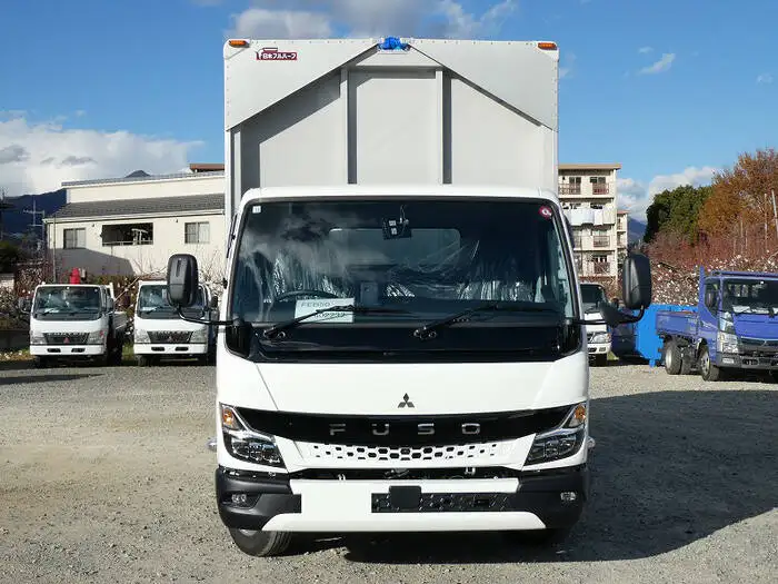 三菱 キャンター 小型 ウイング 2RG-FEB50 R5の中古トラック画像2
