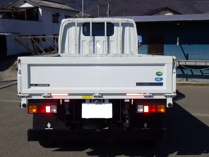 三菱 キャンター 小型 平ボディ 2RG-FBAV0 R4の中古トラック画像4