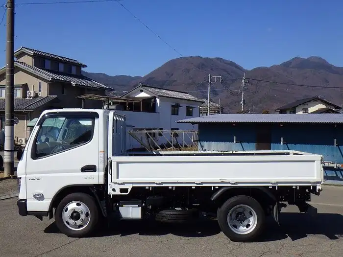 三菱 キャンター 小型 平ボディ 2RG-FBAV0 R4の中古トラック画像6