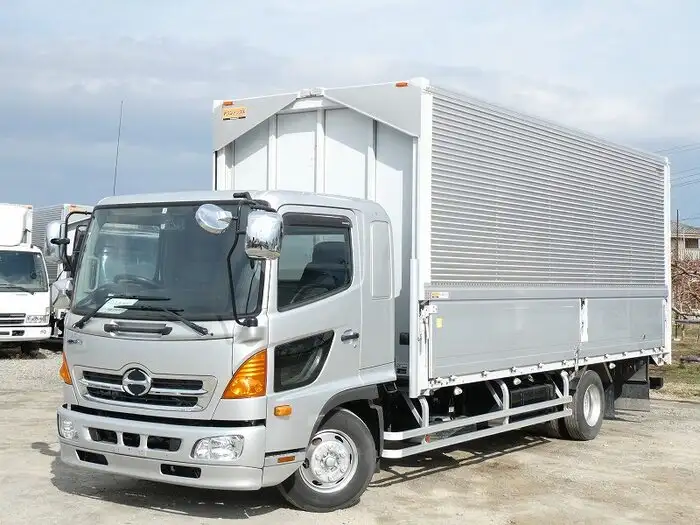 日野 レンジャー 中型/増トン ウイング エアサス ベッド の中古トラック【車両No.160719】