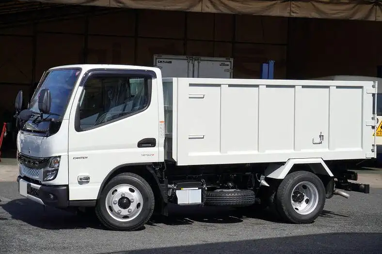 三菱 キャンター 小型 ダンプ 土砂禁 強化 の中古トラック【車両No.160701】
