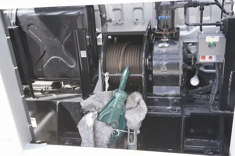 いすゞ フォワード 中型/増トン 車両重機運搬 ラジコン ウインチの中古トラック画像6