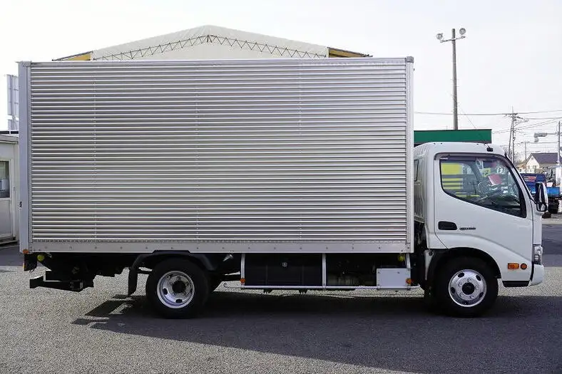 日野 デュトロ 小型 アルミバン 標準ロング TKG-XZU655M の中古 日野 デュトロ 小型 アルミバン 標準ロング TKG-XZU655M の中古