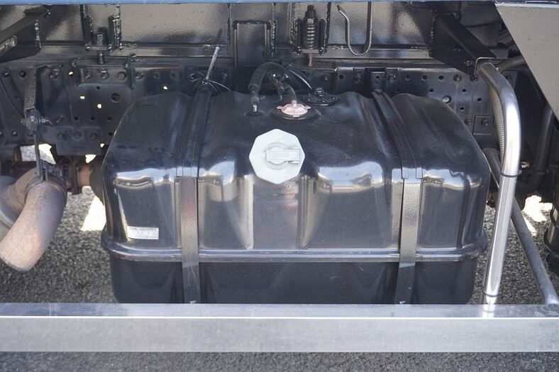 いすゞ エルフ 小型 パッカー車(塵芥車) プレス式 PDG-NPR75N｜画像16
