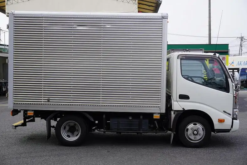 日野 デュトロ 小型 アルミバン TPG-XZC605M H30の中古トラック画像2