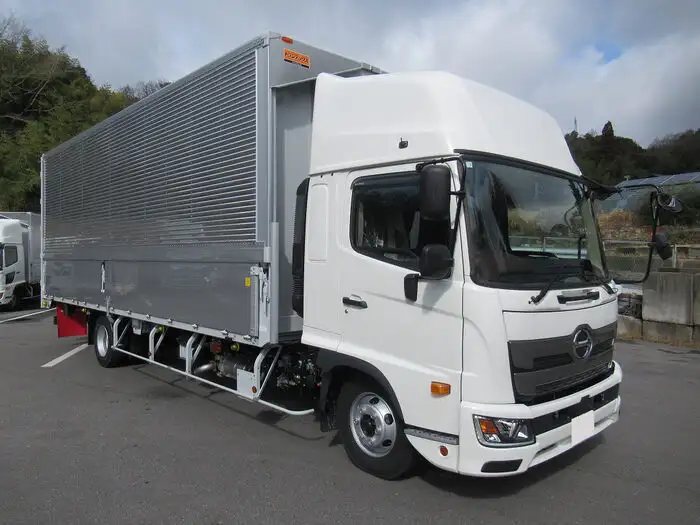 日野 レンジャー 中型/増トン ウイング エアサス ベッドの中古トラック画像2