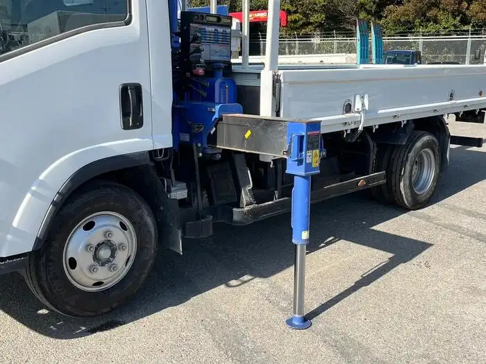 いすゞ エルフ 小型 クレーン付 4段 ラジコンの中古トラック画像11