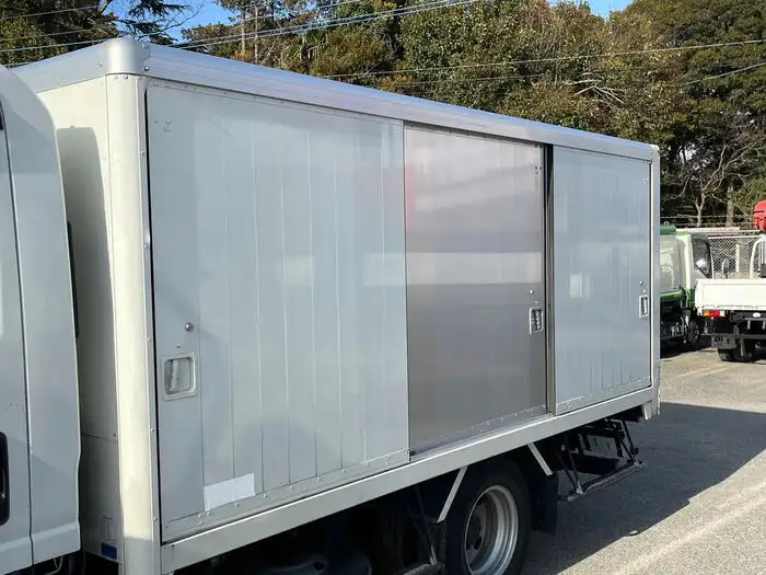 いすゞ エルフ 小型 アルミバン ボトルカー サイドドアの中古トラック画像10