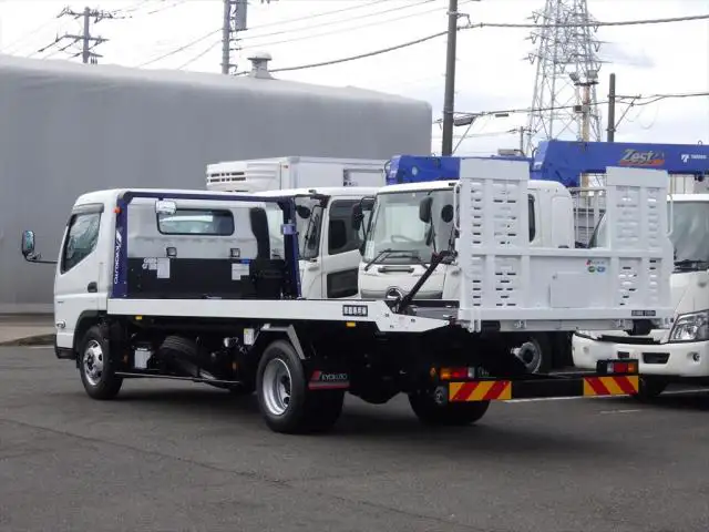 三菱 キャンター 小型 車両重機運搬 ラジコン ウインチの中古トラック画像4