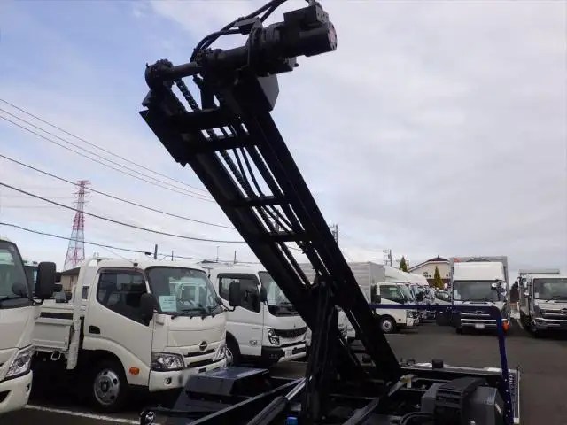 三菱 キャンター 小型 車両重機運搬 ラジコン ウインチの中古トラック画像像17
