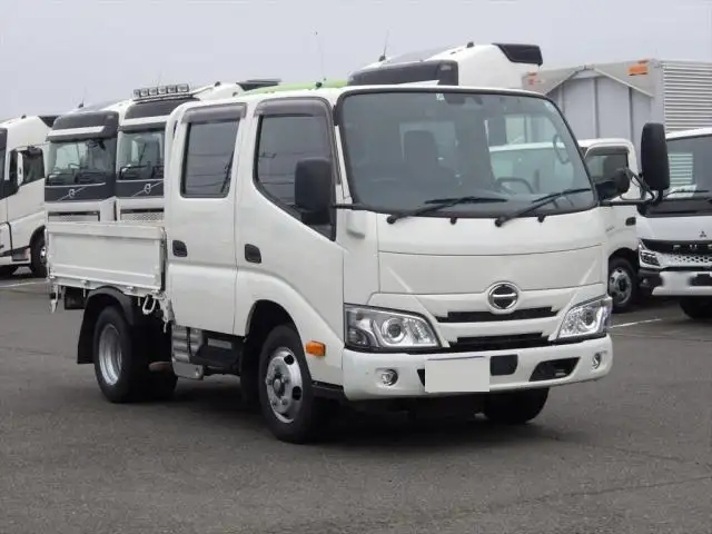 日野 デュトロ 小型 平ボディ Wキャブ 2RG-XZU605Mの中古トラック画像2