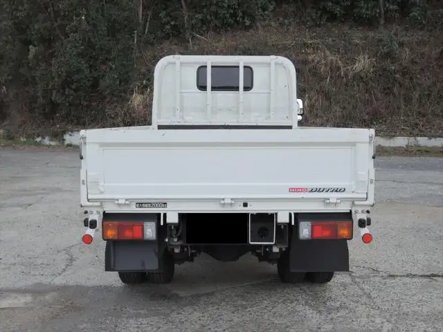 日野 デュトロ 小型 平ボディ 2RG-XZC605M R4の中古トラック画像4
