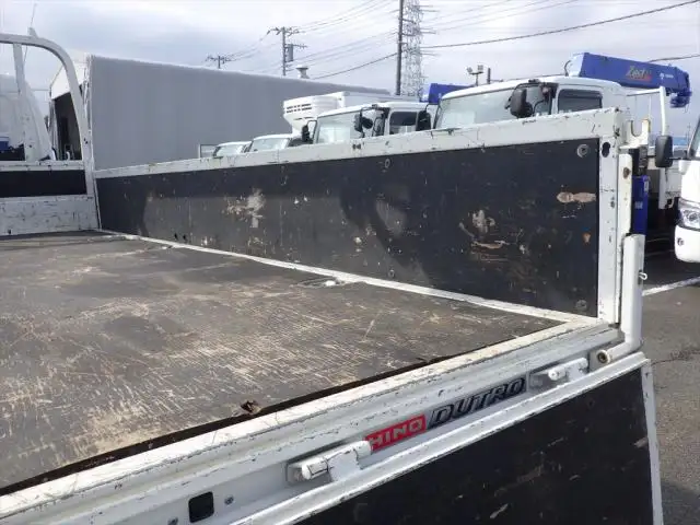 日野 デュトロ 小型 クレーン付 4段 ラジコンの中古トラック画像10