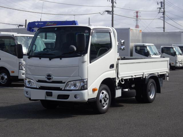日野 デュトロ 小型 平ボディ 10尺 2RG-XZC605M