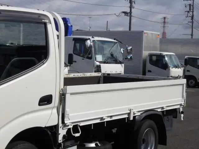 日野 デュトロ 小型 平ボディ 2RG-XZC605M R4の中古トラック画像10