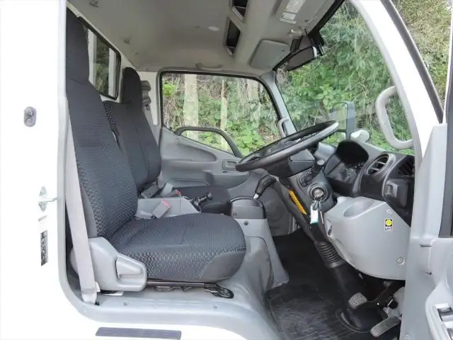 日野 デュトロ 小型 平ボディ 2RG-XZU655M R3の中古トラック画像13