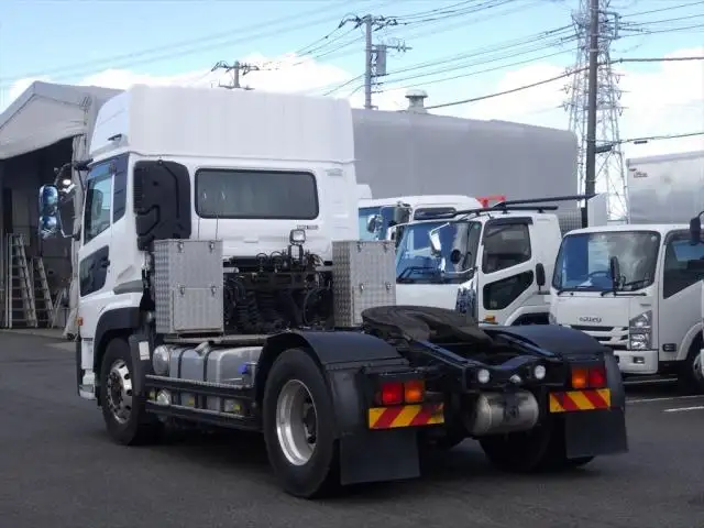 日産UD クオン 大型 トラクター ハイルーフ 1デフの中古トラック画像4