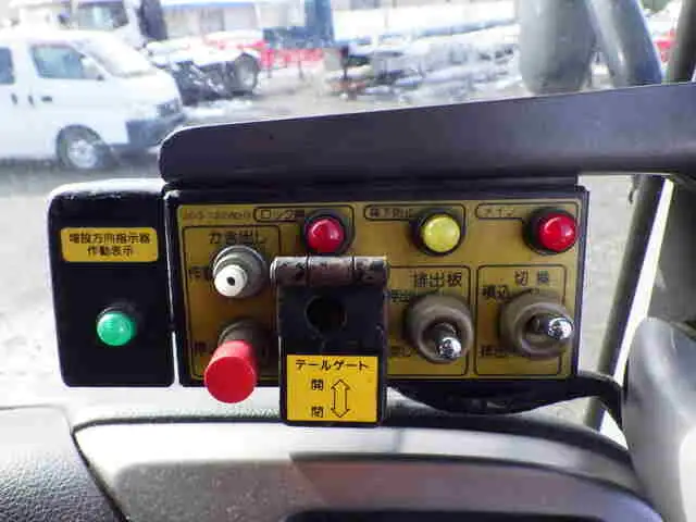 日産UD コンドル 中型/増トン パッカー車 プレス式 ベッドの中古トラック画像15
