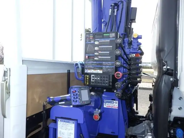 三菱 キャンター 小型 クレーン付 アルミブロック 5段の中古トラック画像6
