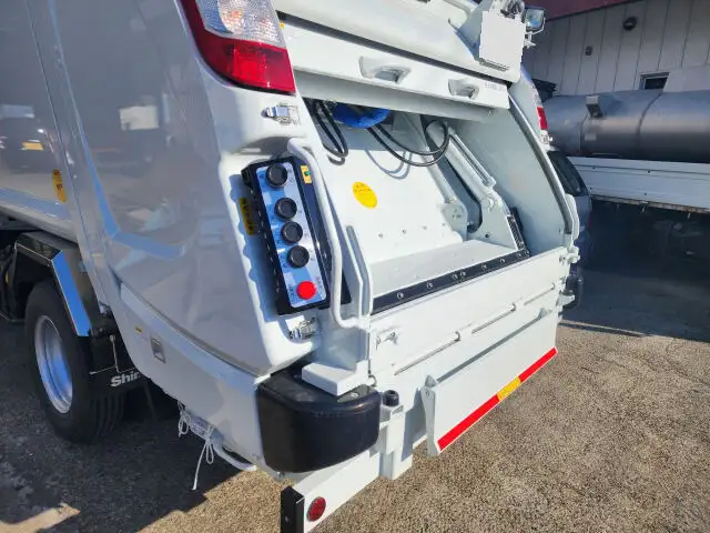 三菱 キャンター 小型 パッカー車 プレス式 2RG-FEAV0の中古トラック画像7