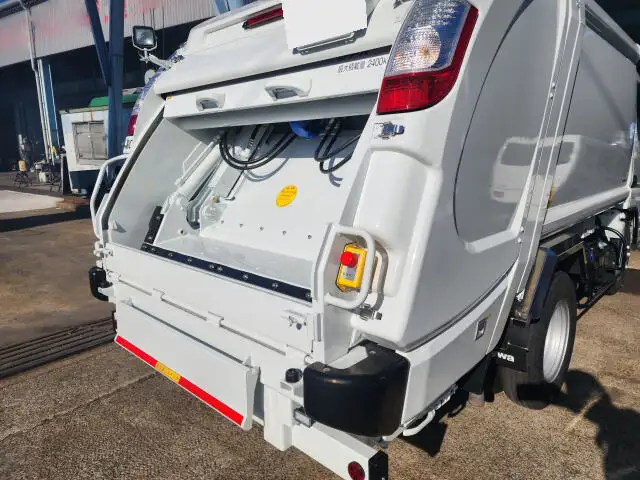 三菱 キャンター 小型 パッカー車 プレス式 2RG-FEAV0の中古トラック画像6