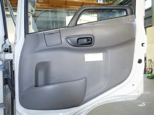 日産UD コンドル 中型/増トン 平ボディ パワーゲート 床鉄板の中古トラック画像15
