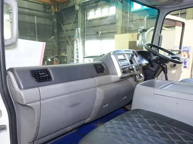 日産UD コンドル 中型/増トン 平ボディ パワーゲート 床鉄板の中古トラック画像11