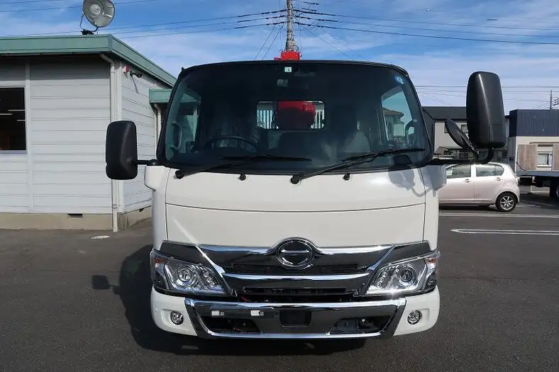 日野 デュトロ 小型 ダンプ クレーン付き 2RG-XZU600Tの中古トラック画像2