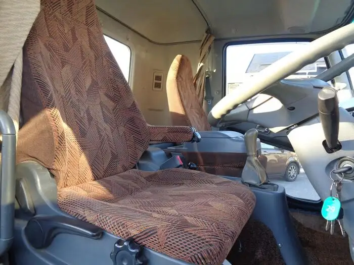三菱 ファイター 中型/増トン 車両重機運搬 ウインチ ベッドの中古トラック画像12