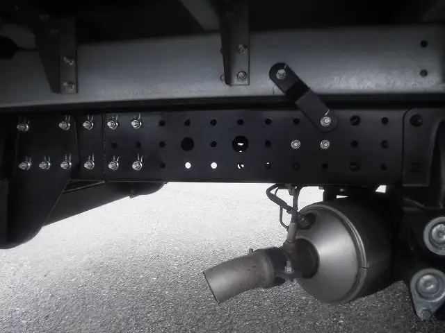 三菱 キャンター 小型 アルミバン サイドドア 3枚観音の中古トラック画像19