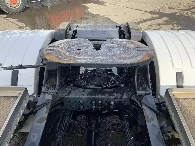 ボルボ トラック 大型 トラクター ハイルーフ 1デフの中古トラック画像7