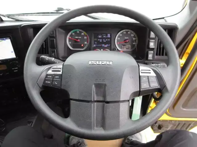 いすゞ ギガ 大型 平ボディ 2PG-CYL77C R4の中古トラック画像13