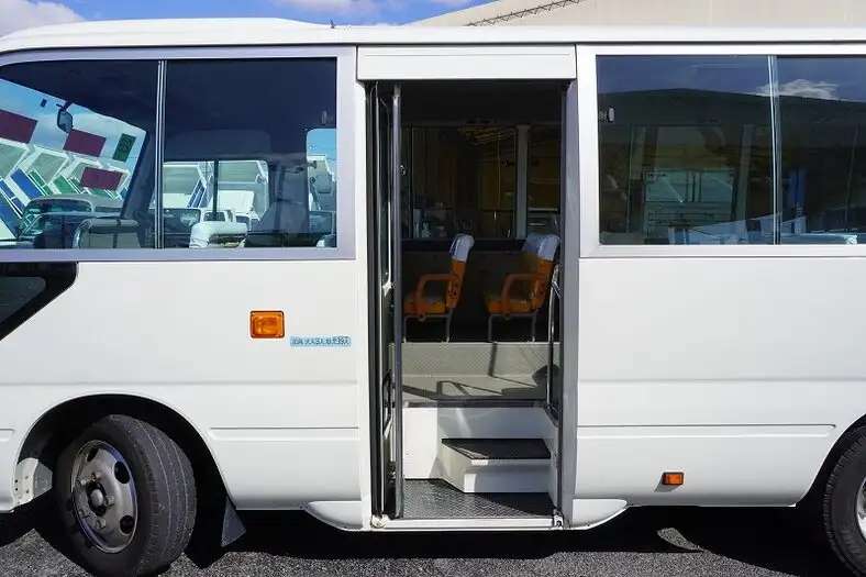 日野 リエッセ 小型 バス マイクロバス SDG-XZB40Mの中古トラック画像5