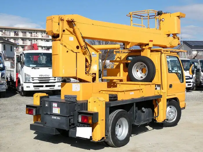 いすゞ エルフ 小型 高所・建柱車 高所作業車 BDG-NKR85Nの中古トラック画像3
