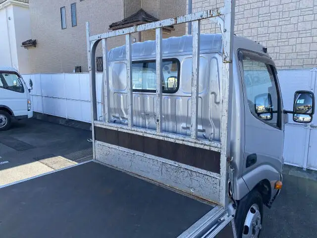 トヨタ ダイナ 小型 平ボディ TPG-XZU645 H31/R1の中古トラック画像9