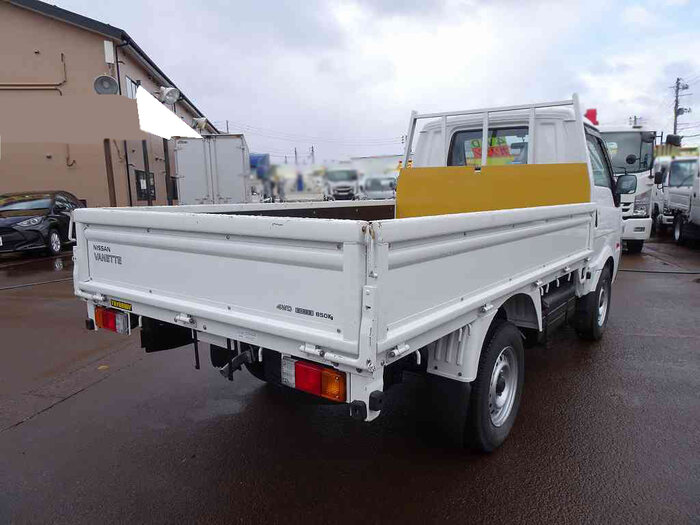 高価値 小型 バネット 日産 平ボディ の中古トラック【車両No ショート ルアー・フライ