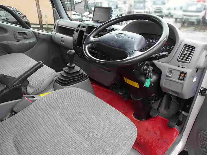 トヨタ トヨエース 小型 平ボディ パワーゲート LDF-KDY281の中古トラック画像9