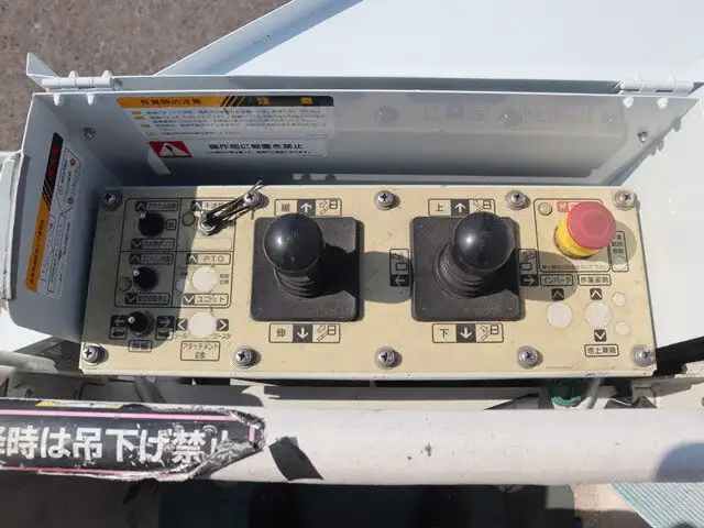 三菱 キャンター 小型 高所・建柱車 高所作業車 TPG-FEA50の中古トラック画像6