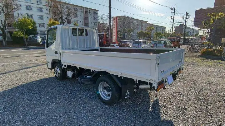 三菱 キャンター 小型 平ボディ 2RG-FBA20 R5の中古トラック画像4
