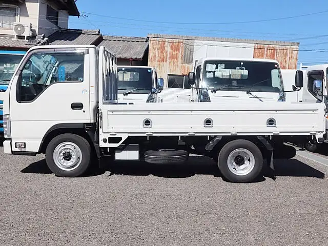 マツダ タイタン 小型 平ボディ 床鉄板 2RG-LHR88Aの中古トラック画像5