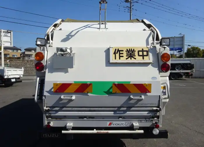 いすゞ フォワード 中型/増トン パッカー車 巻き込み式 回転ダンプ式の中古トラック画像3